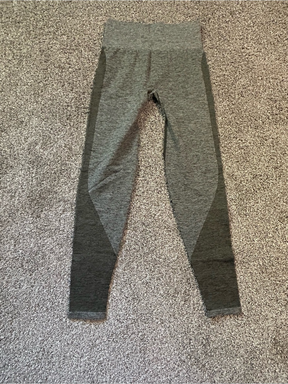 Victoria’s Secret Seamless Workout Leggings Olive M